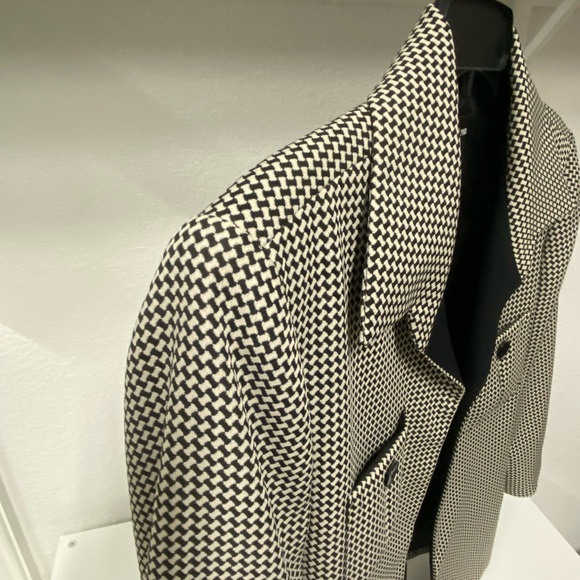 Focus 2000 Black and Off White Women's Suit Jacket size 12 - Picture 6 of 8